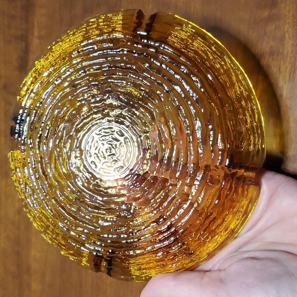 Vintage Anchor Hocking Soreno amber ashtray 6.5" - Picture 7 of 8